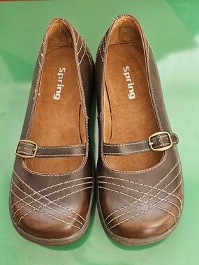 ❗️ SPRING Women's Brown Leather Mary Jane Flats - NEW no BOX ❗️
